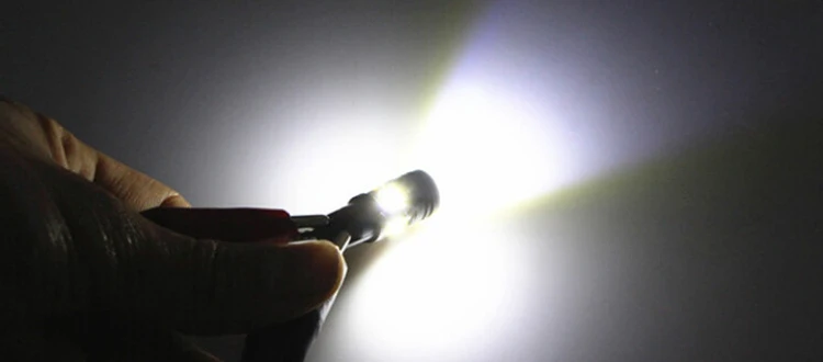 YSY огни автомобиля T10 5050 4SMD+ 1,5 W W5W 194 168 Светодиодные Габаритные лампы 12 V Белый Янтарь синий и красный цвета автомобильной объектив рассеивания света лампы