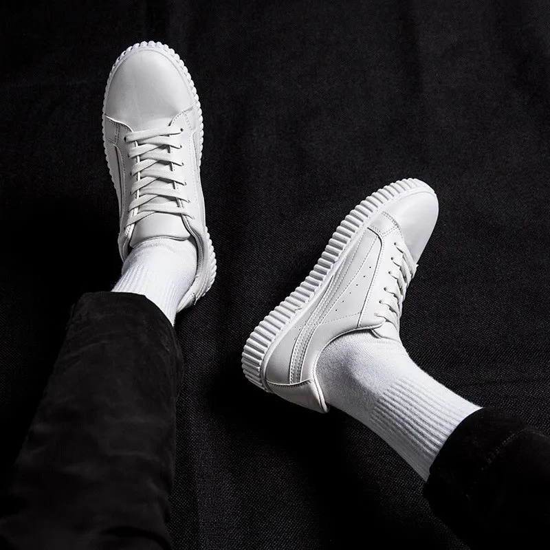 

2019 new breathable fashion men's and women's Korean shoes Casual shoes Sports