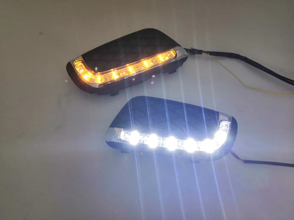 Flash Deal Osmrk led drl daytime running light for Mercedes-benz smart fortwo 2008-2011 with Dynamic moving yellow turn signal 7