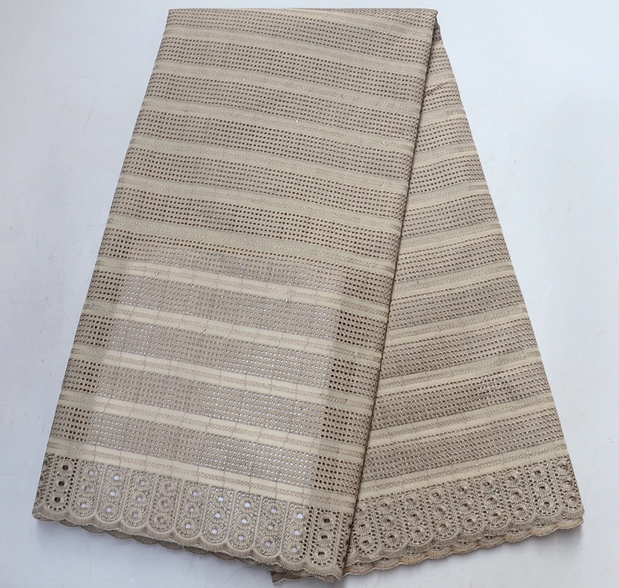 

High Quality Swiss Voile Lace 2018 African wholesale Fabric Africa Swiss Cotton Voile Lace Fabric For wan Clothes With Stones