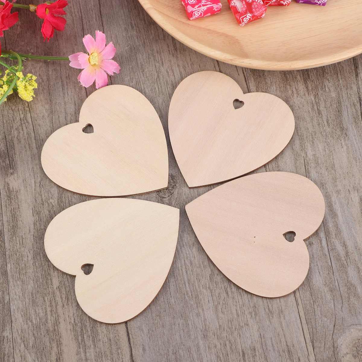 

10pcs Wooden Heart DIY Craft With Hole Kids Birthday Party Supplies Diy Scrapbook Wedding Ornaments Valentine'S Day Decoration