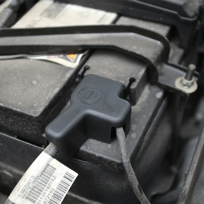 

Foal Burning Car Battery Negative Protection Cover Frame Clip ABS Covers for Chevrolet Cruze Sedan Hatchback 2009 - 2015 Parts