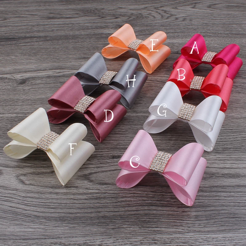 

4pcs/lot 3.2" 16colors Newborn Satin Kids Bows with Rhinestone Buttons Kids Boutique BabyBows/Hairclips Girls' Hair Accessories