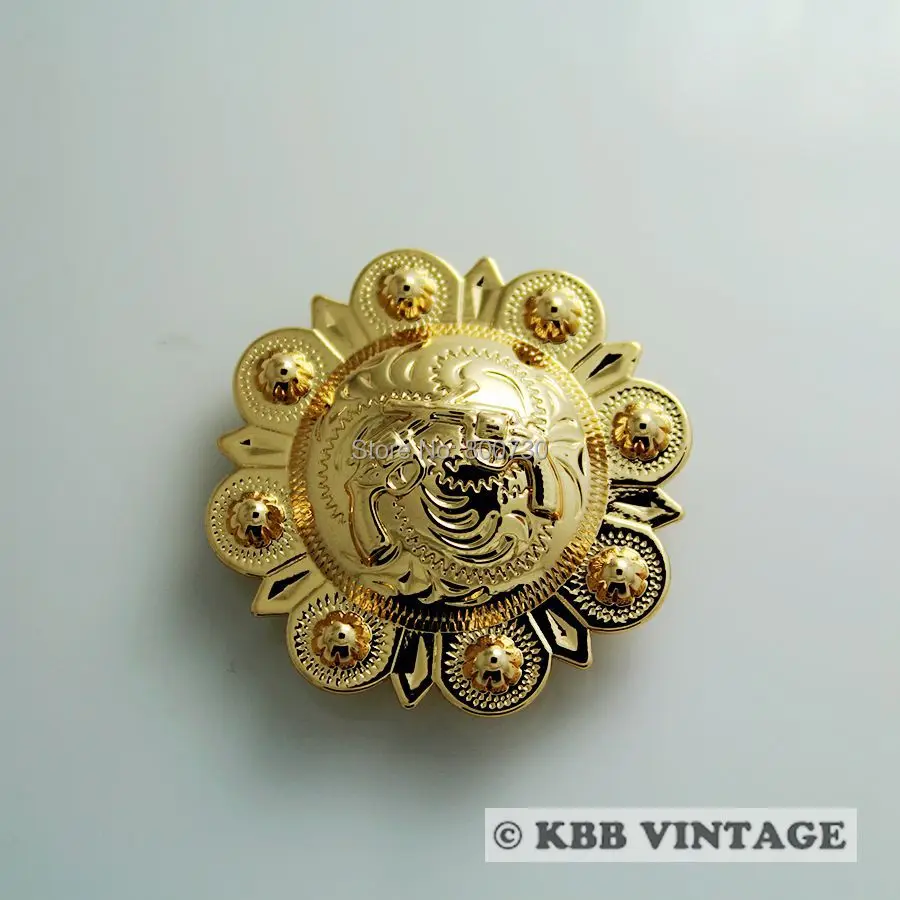 

(KB403) 10pc 1-1/2'' Pistols with Berry Concho Saddle Concho Gold
