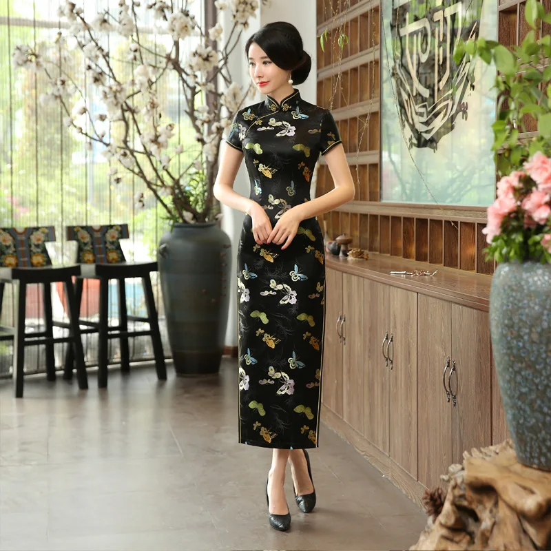 

New High Quality Satin Chinese Female Vintage Sexy Qipao Handmade Button Elegant Short Sleeve Novelty Long Dress S-3XL C0141-D
