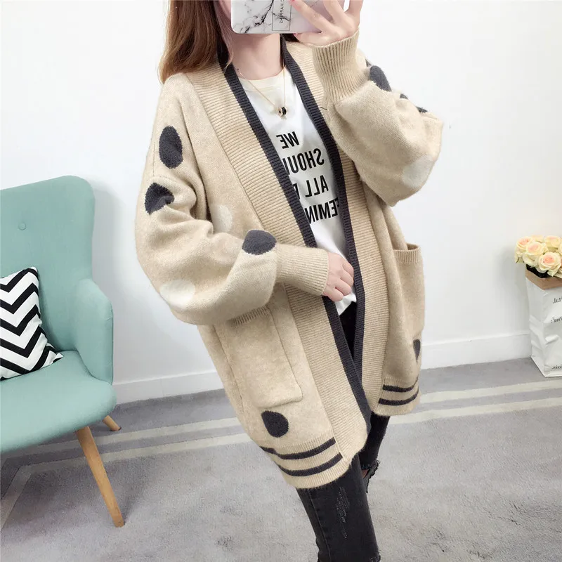 

2019 Dot Printed Loose Sweater Long Sleeve Sweater Womens Autumn Winter Fashion New Long Knitted Female Cardigan Women's Trench