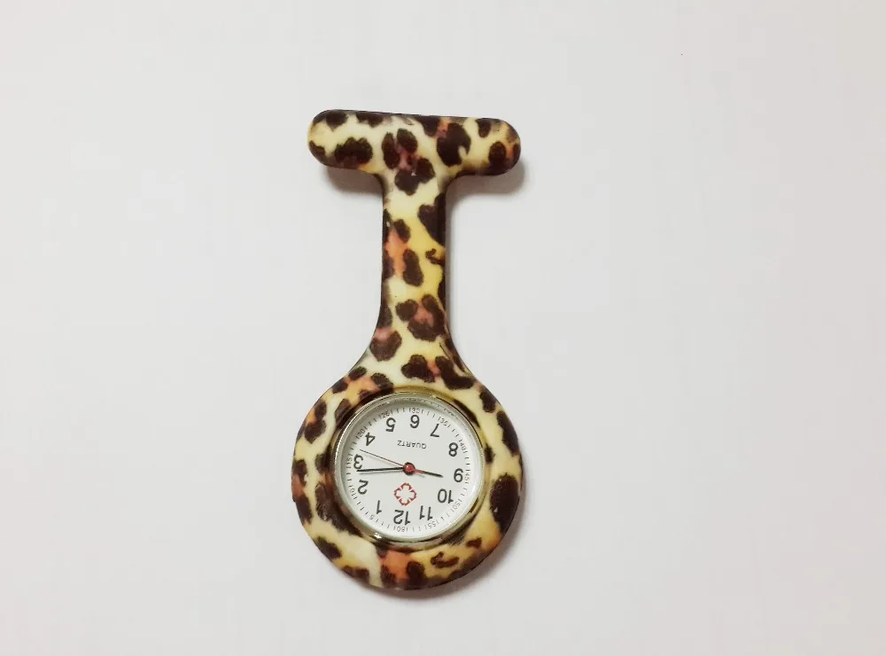 100pcs/lot Fashion Sexy Leopard Prints Silicone Nurse Pin Pocket Watch Analog Hang Fob watch Children Christmas Gifts | Наручные часы
