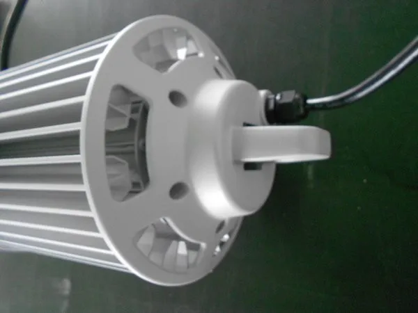 m_Highbay 100W 006