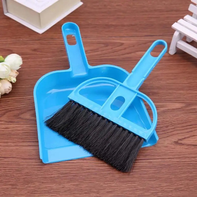 Mini Desktop Keyboard Sweep Cleaning Brush Mini Plastic Broom Baby Kid