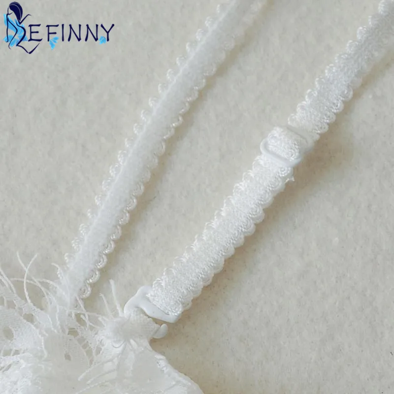 2018 Fashion Star Style Women Eyelash Lace Safe All-match Bottom Bralette Bralet Bra Bustier Crop Top Removable Padded Tube Tops