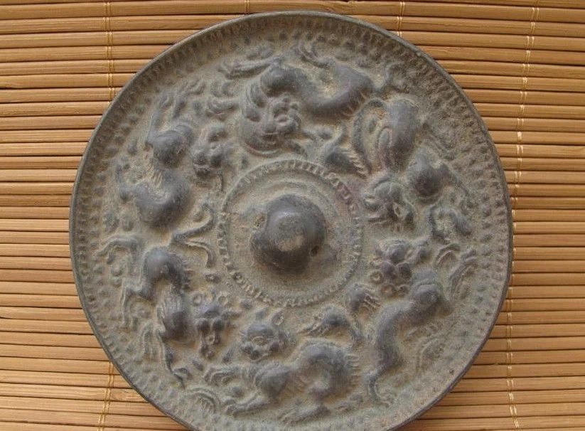 

85MM Chinese Folk Collect Bronze Dynasty Dragon Kylin beast Round Shape Mirror
