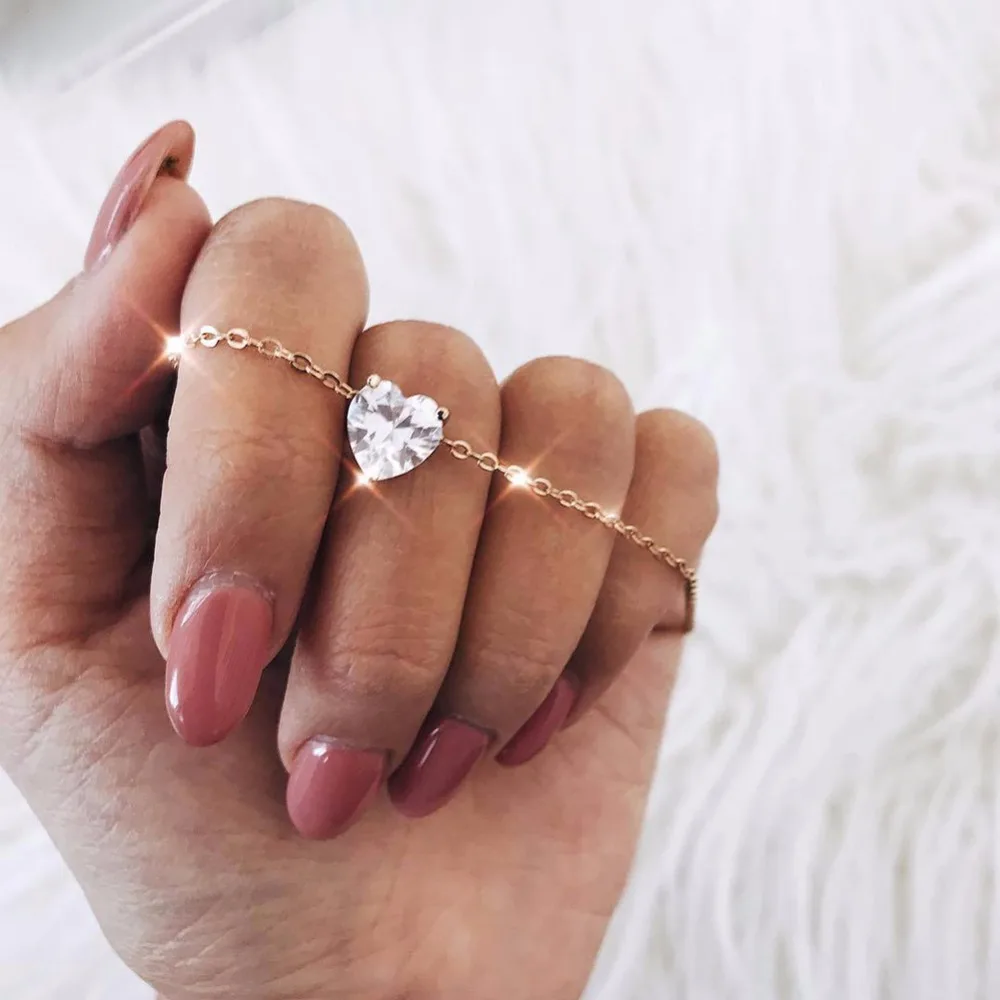 270497_no-logo_270497-1-04