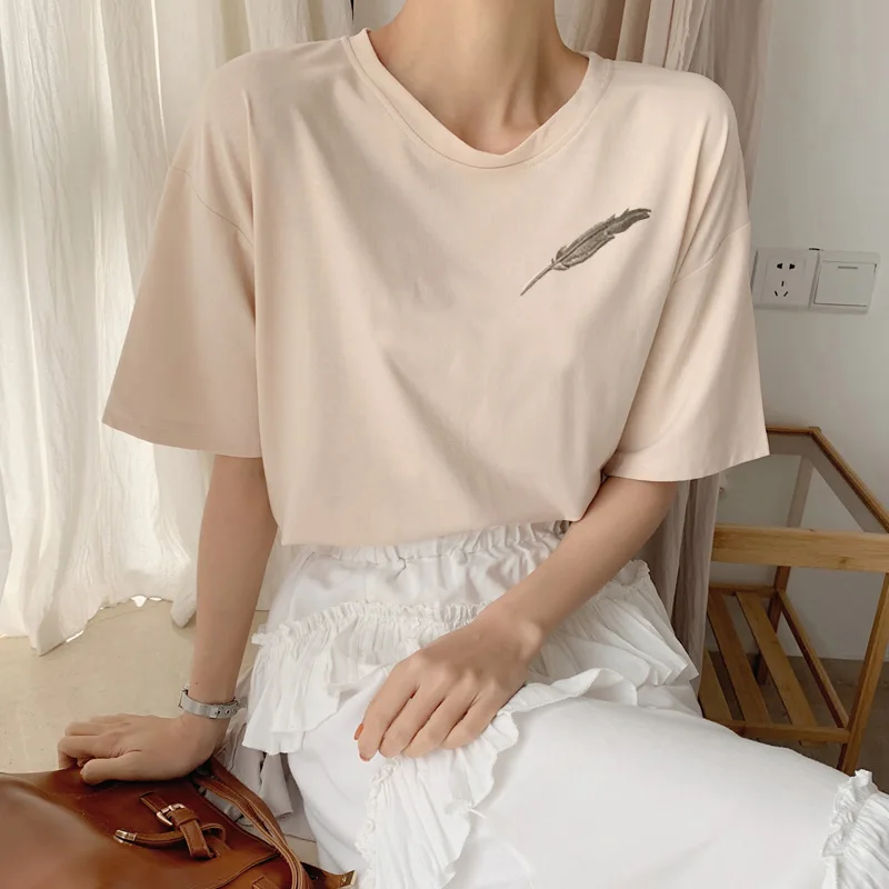 

Short sleeve women t-shirt tops & tees 2019 New spring girl harajuku white loose Kawaii Solid color Embroidered feather shirt