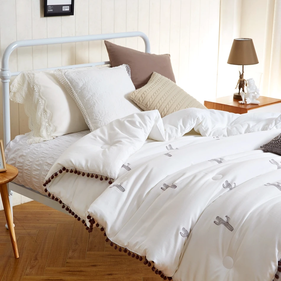 Online Get Cheap White Comforter King Aliexpresscom Alibaba Group - Pc Cotton Tc Pure Winter Comforter King White Warm Alternative Comforterbedding Brown Pom online get cheap white comforter king aliexpresscom alibaba group - pc cotton tc pure winter comforter king white warm alternative comforterbedding brown pom