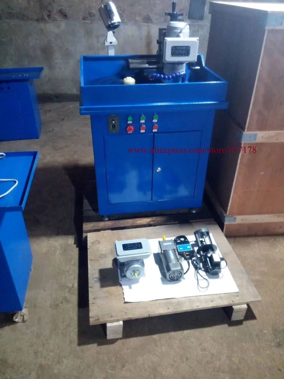 Рисунок 3 - Santoni машина для шлифования Бесшовного нижнего белья