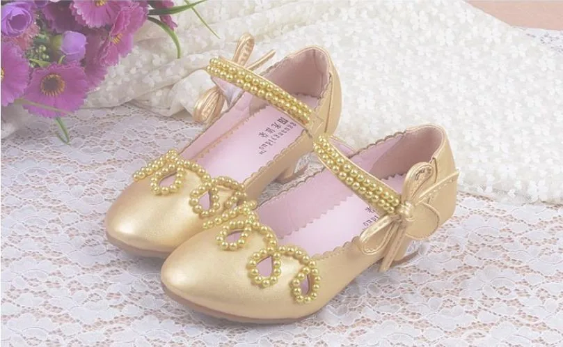 Детская обувь для девочек; сандалии на высоком каблуке; обувь с бисером; детская обувь принцессы для девочек; вечерние модные туфли с бантом