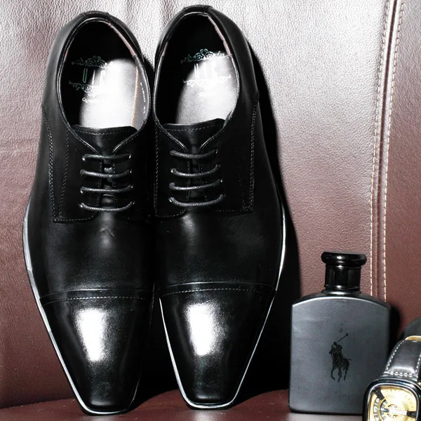 

Men Low Heel Square Toe Lace Up Dress Shoes Casual Party Club Shoes British Style Men Formal Shoes