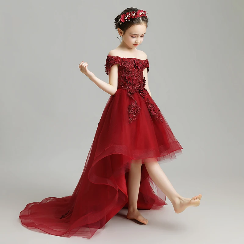 Красное платье с длинным шлейфом и цветочным узором для девочек; свадебное платье с открытыми плечами; детское платье для торжеств; костюм на день рождения; праздничное платье принцессы