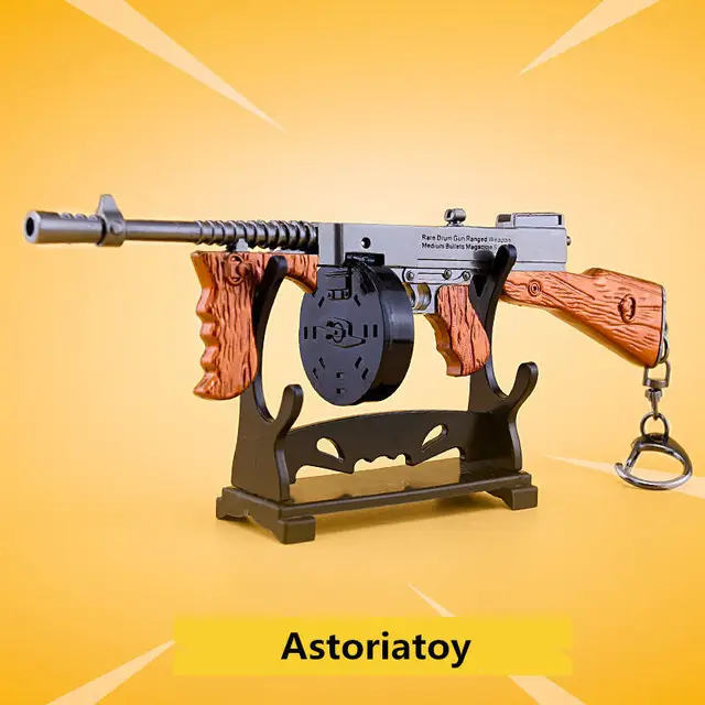 Cheap Fortnight Battle Royale Toy Model The pistol submachine gun Keychain Alloy Weapons Kids Toy Collection Decoration