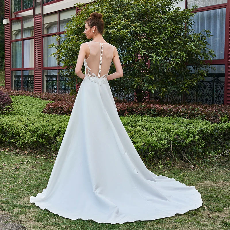 Dressv-ivory-long-wedding-dress-v-neck-a-line-appliques-court-train-bridal-gown-elegant-outdoor (1)