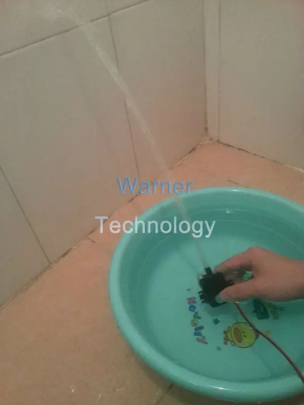 

Free shipping 2pcs 12V Micro Brushless DC water pump Submersible installation Low noise Absolute safety For Fountain Fish tank