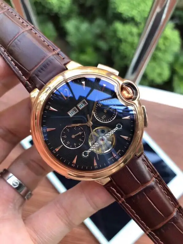 

WG02267 Mens Watches Top Brand Runway Luxury European Design Automatic Mechanical Watch