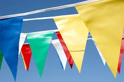 Whole Low Cost 175m 50packs Huge Outdoor Rainbow Bunting Whole Low Cost 175m 50packs Huge