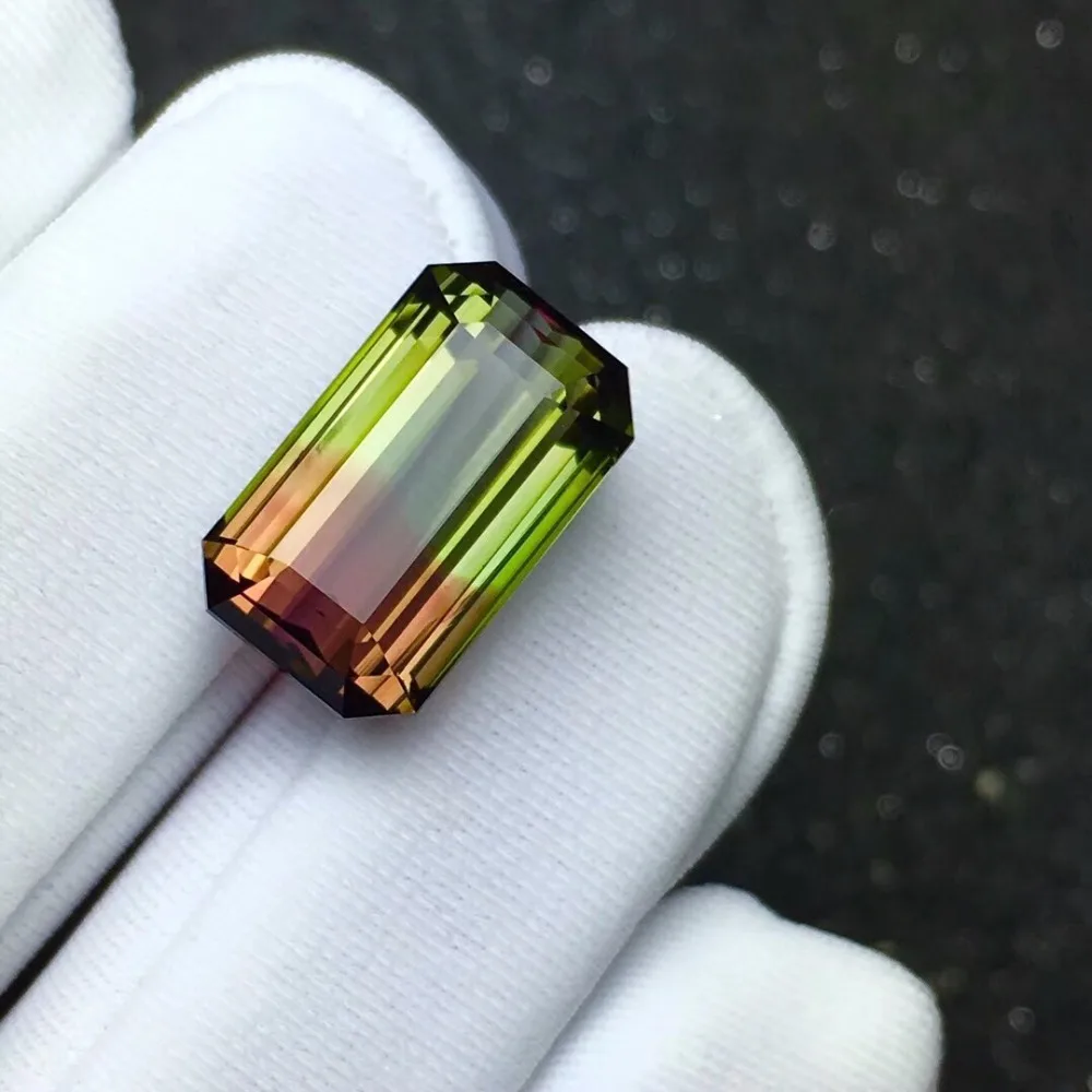 

6.3ct Watermelon tourmaline 13.3*7.9*6.5 for the British gentleman