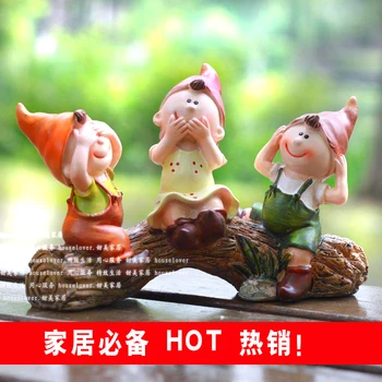 

Lovely living room decoration resin wedding gift wedding room decor accessories Home Furnishing bibelot three doll