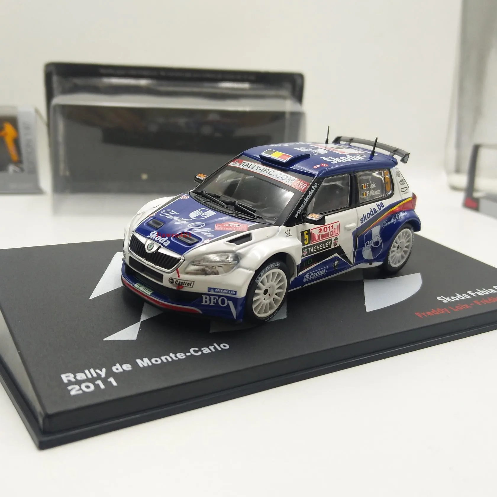 Ix o 1:43 SKODA fabla S2000 Бутик брелок для автомобильных ключей, игрушки для детей, модель детской игрушки посылка