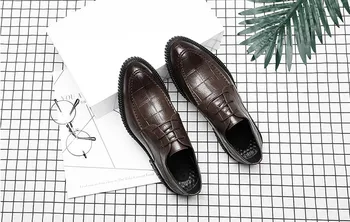 

men pointed toes leather shoes male youth bottom thick lace up england style leather business casual breathable dress shoes