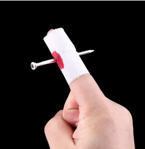 

Fake Nail through Finger Bloody Prank Joke Toy Trick Magic Props Scary Halloween Party April Fool's Day Toy Fun Toys