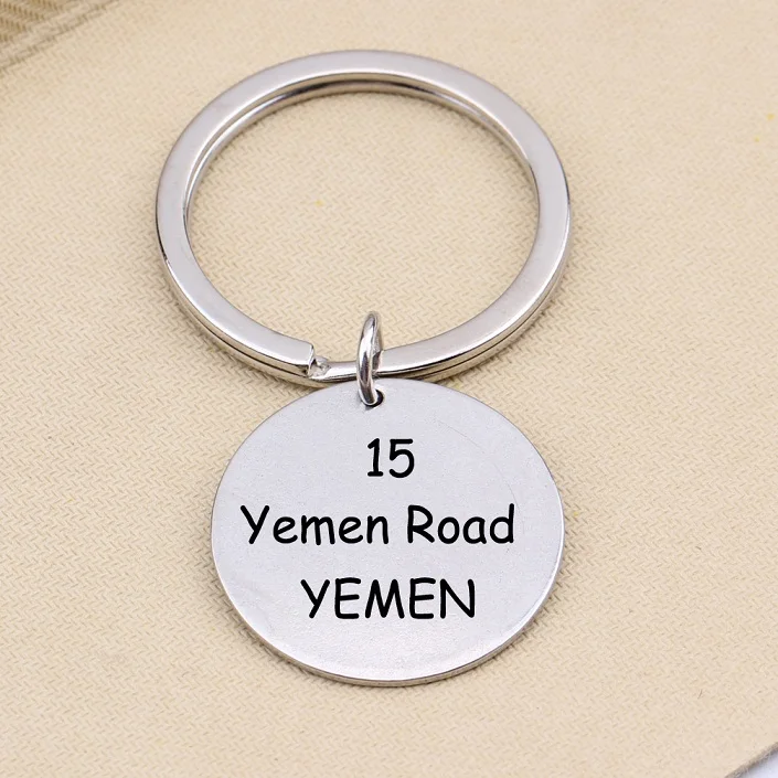 15 Yemen Road Yemen Letter Chandler Bing с героями телесериала «друзья» Вдохновленный брелок лучшие друзья брелок Забавный брелок подарки - Цвет: Серебристый