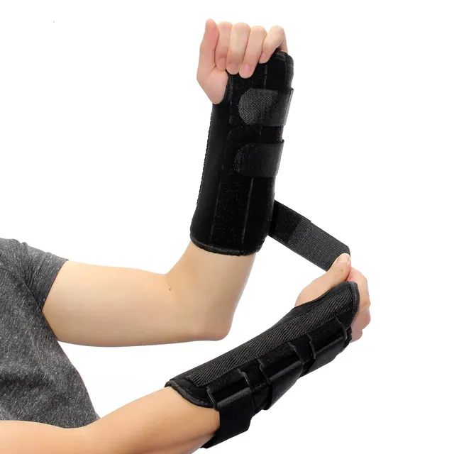 1Pcs Carpal Tunnel Medical Wrist Support Brace Support Pads Sprain Forearm Splint for Band Strap Protector Safe Wrist Support