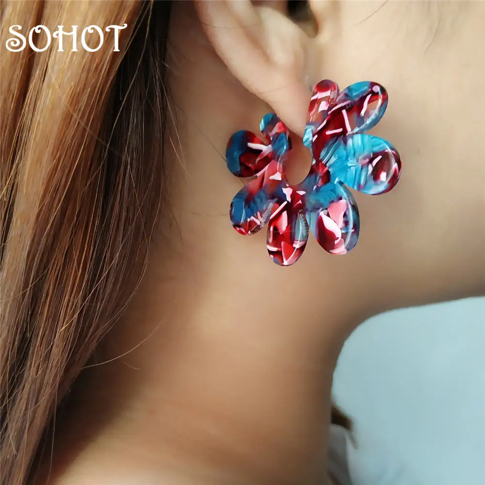 

SOHOT Romantic Style Colorful Flower Acrylic Stud Earrings High fashion Femme Party Jewelry Statement Bridge Wedding Jewelry