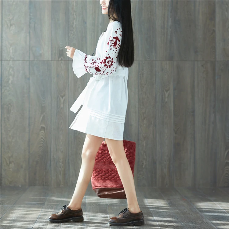 1039-model-white (3)