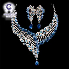 Fashion Hollow Leaves Rhinestone Created Crystal Drop Earrings Statement Necklace Women Jewelry Sets Golden Metal collier