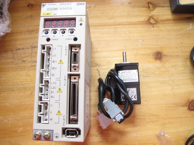

Used servo SGDM-A3ADA, SGMAH-A3AAA21