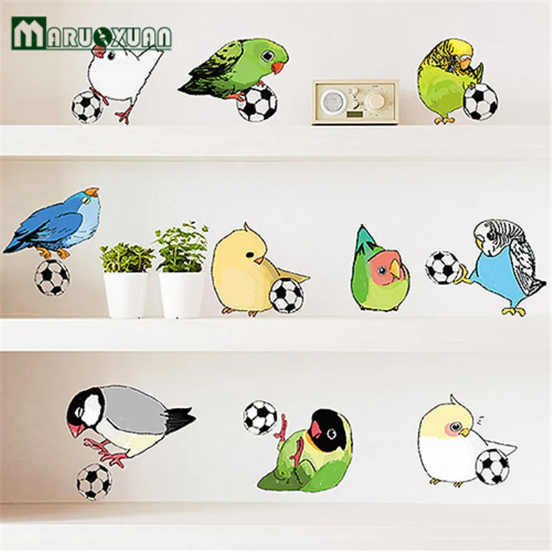 1 Unid 3D Loro Pájaro de Dibujos Animados Jugando Fútbol Pegatinas de