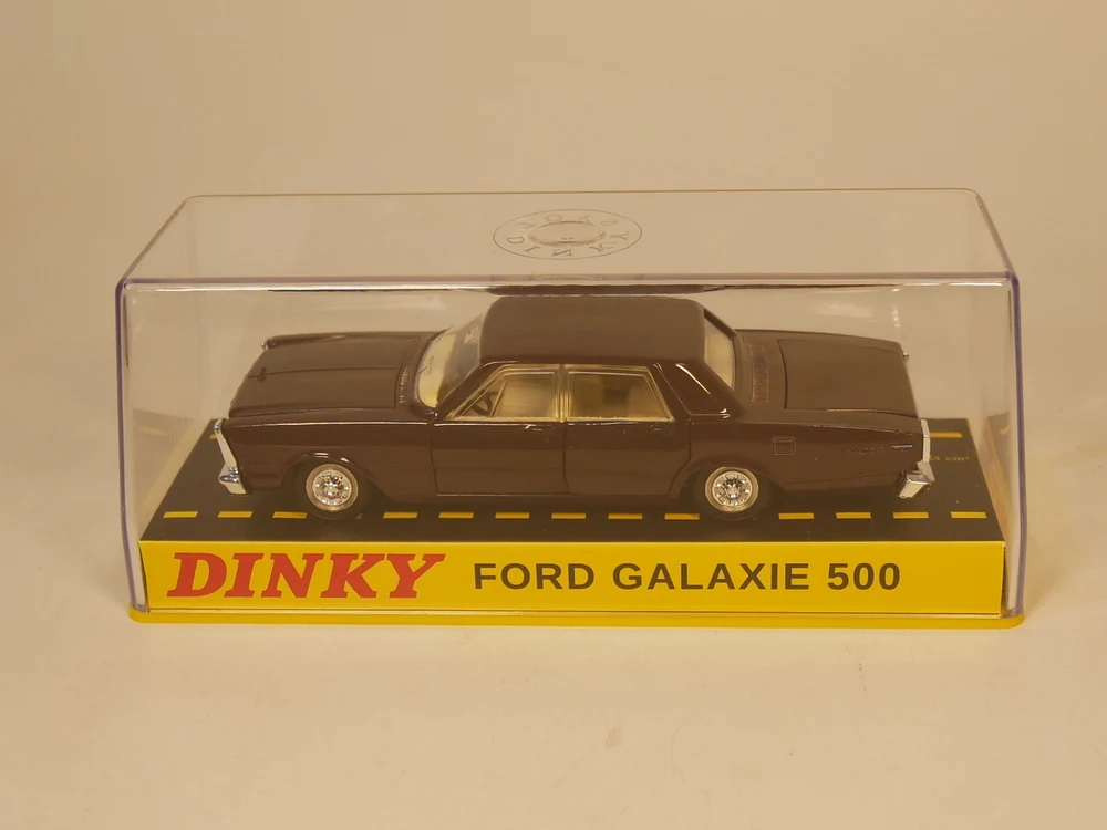 DINKY TOYS 1/43 FORD Galaxy 500 литая модель автомобиля