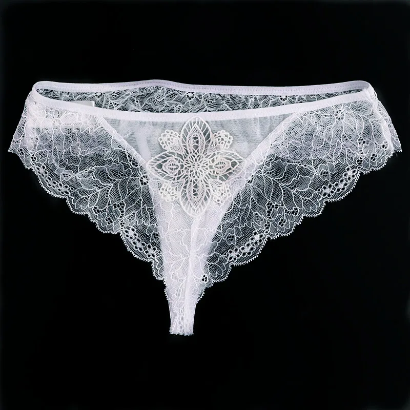 Прозрачные стринги. Прозрачные трусы женские. Трусы женские кружевные. Стринги белые с черными кружевами. Стринги женские.