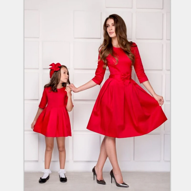 

2018 Mother Daughter Matching Dress Bow Half Sleeve Cotton Party Tutu For Family Women Girls Cute Casual Autumn Costume Dresses