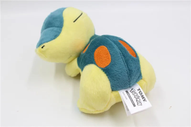 

2017 New Sleep Cyndaquil Plush Doll Toy 18cm Monster Doll Christmas Gift