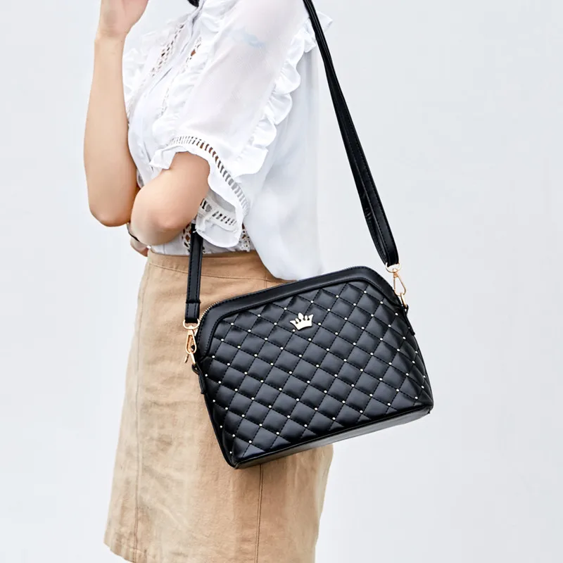 YBYT brand 2018 new imperial crown shoulder messenger crossbody bags diamond lattice women satchel fashion PU leather ladie bag