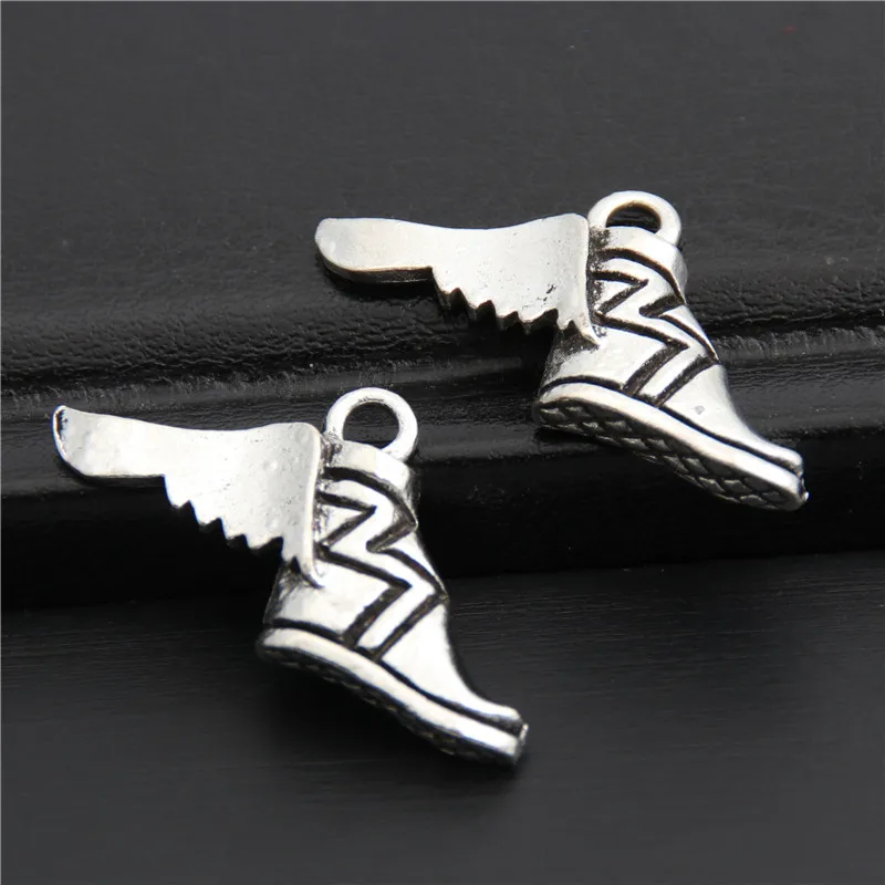 20pcs Antique Sliver Winged shoes Flying Charms New For Making