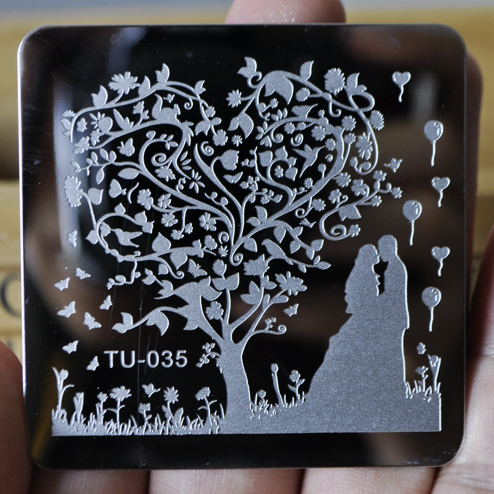 

Metal Manicure Template Nail Stamping Plates Sweet Heart Tree Designs Image Disk Transfer Print Template DIY Nail tools TU-035