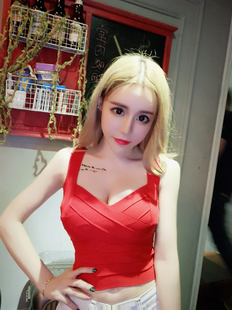 

Black red 2018 New Sexy Women's Elastic Bandage Stretch V-Neck Tight Lady Camis Nightclub short Vest Tank Tops Candy vests