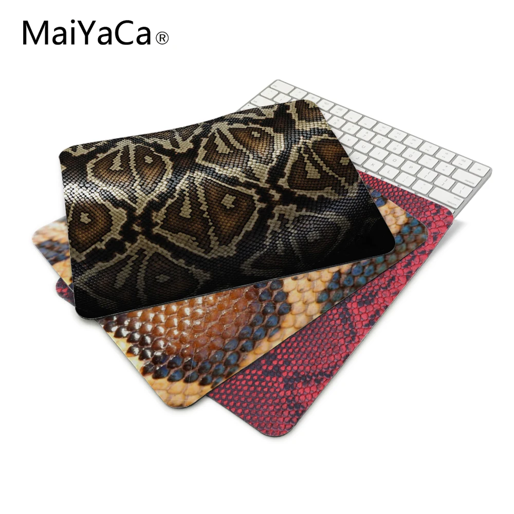 

Snakes Skin Fashion Rubber Gaming Mouse Mat Pad Smooth Speed Pads