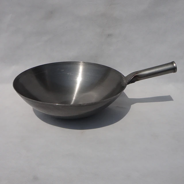Old Fashioned Traditional Iron Wok Refined Pan Chinese Old Fashioned Traditional Iron Wok Refined Pan Chinese Round Bottom Pot Frying