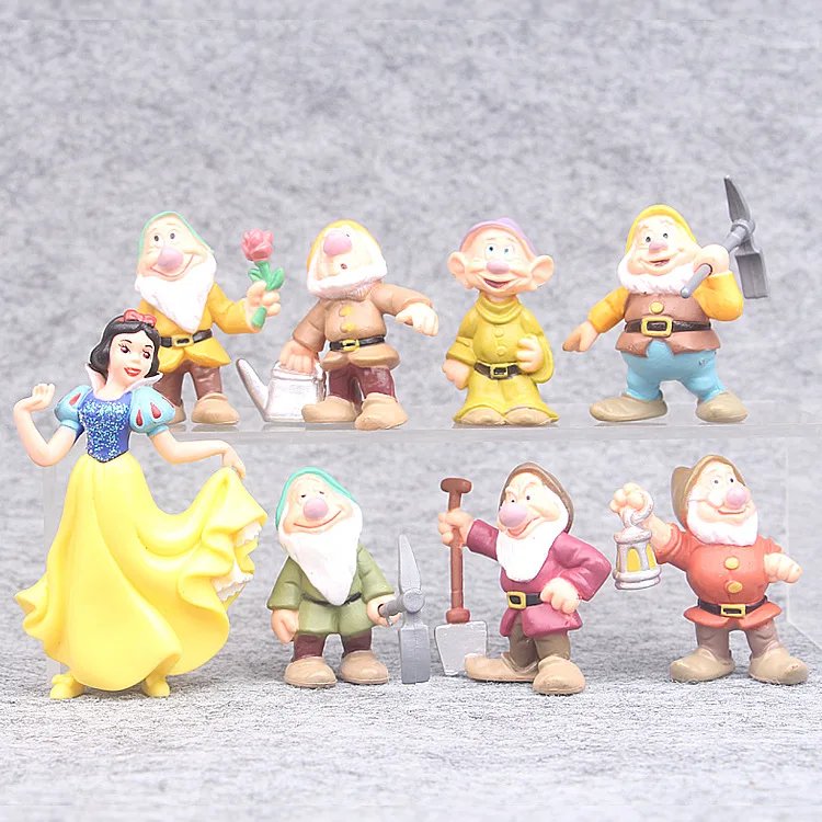 Snow White and Seven Dwarfs PVC Figures (4)